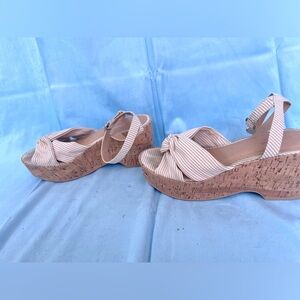 Striped wavy bottom platform wedge espadrilles